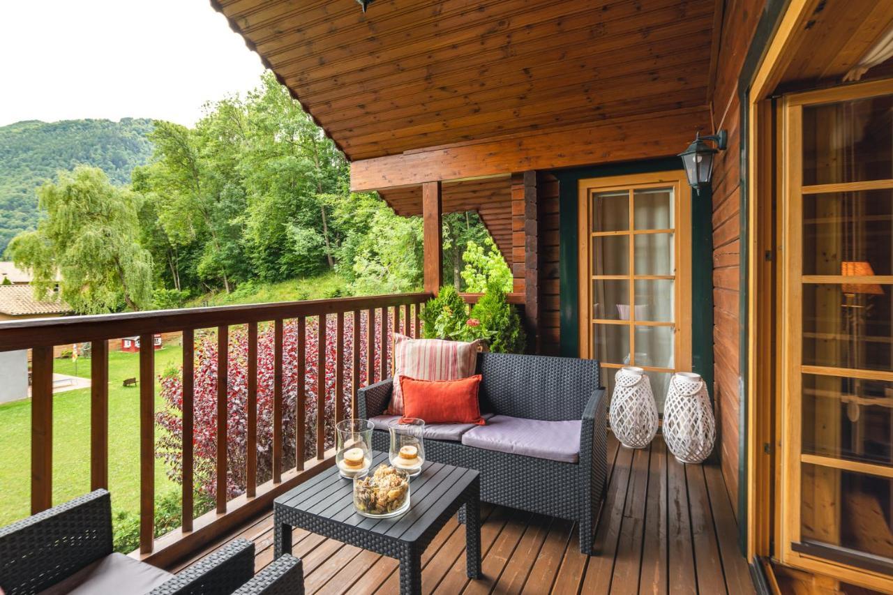 Espectacular Apartamento De Madera Frente Al Rio Ter - Camprodon Kültér fotó